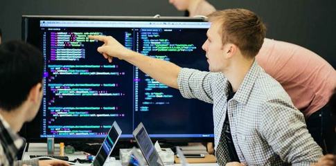 高校計算機學(xué)科排行榜 北大無緣前三，東南大學(xué)僅次于清華，軟件開發(fā)實力引人矚目